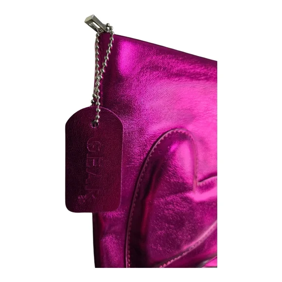 The Dylan Clutch - Puff Heart Design NWOT - Picture 6 of 9